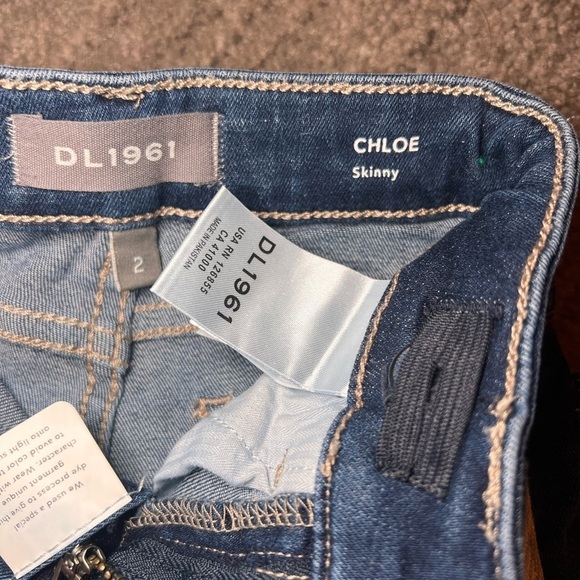 DL1961 Toddler Dark Denim White Side Stripe Chloe Skinny Jeans- Size 2T - Picture 9 of 10